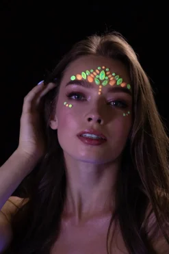 Moon Face jewels - Glow in the Dark Pink Flamingo