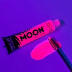 Moon Neon UV hair streaks